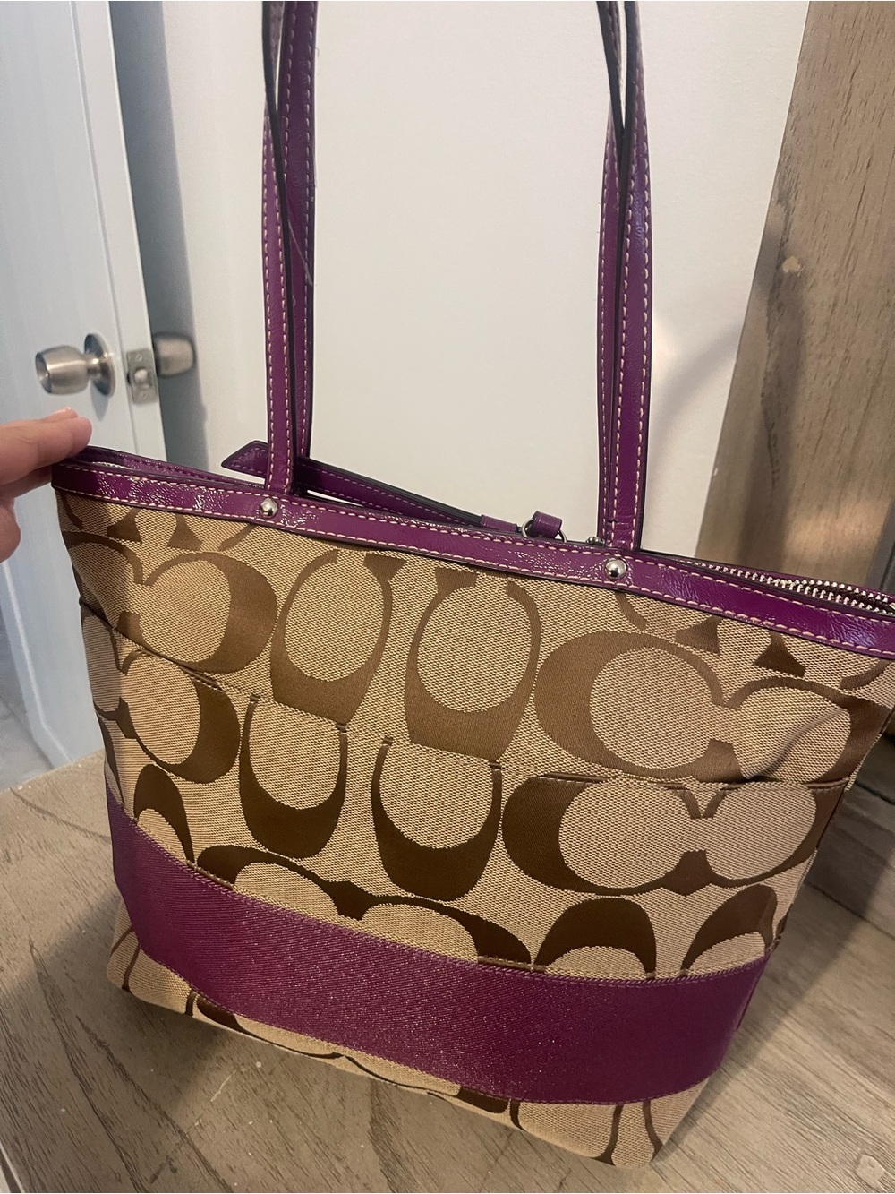 Coach Canvas Tote with Purple Trim and Tan Signature Print - Picture 4 of 9
